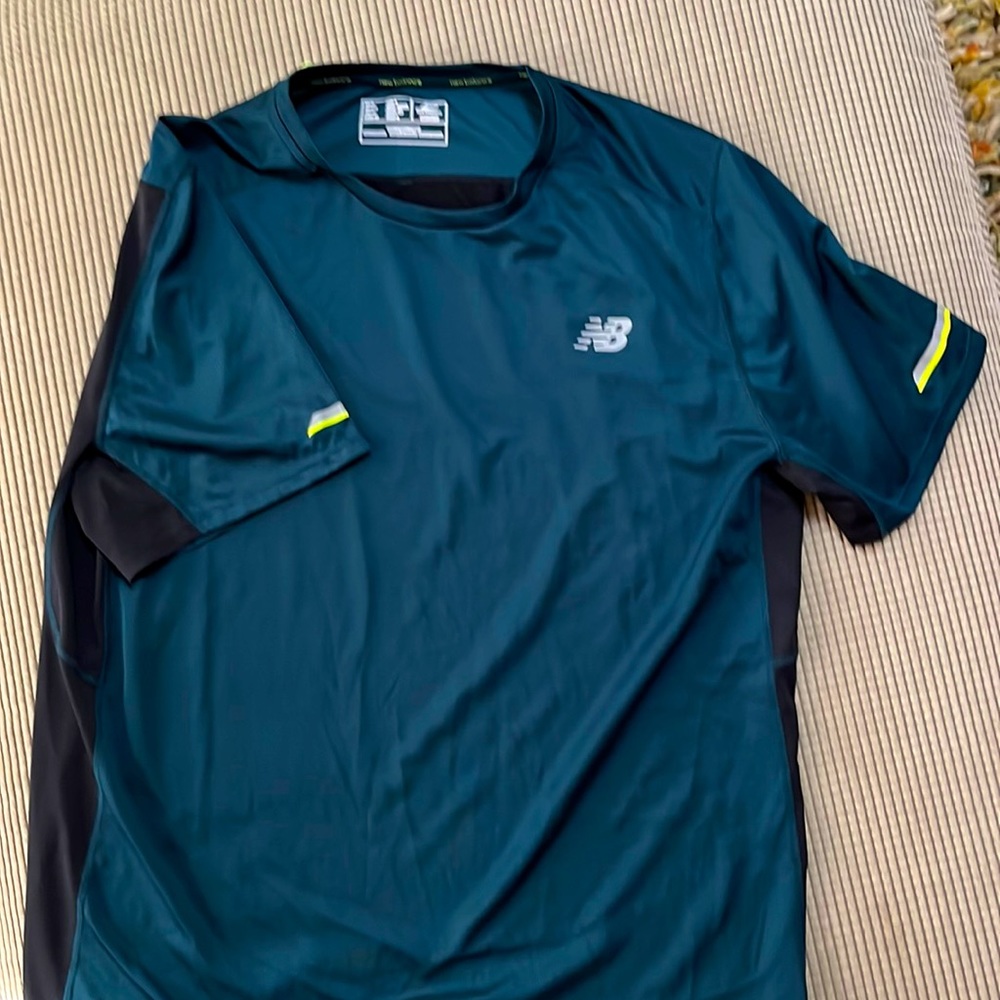 Men's New Balance technical running tee; size M